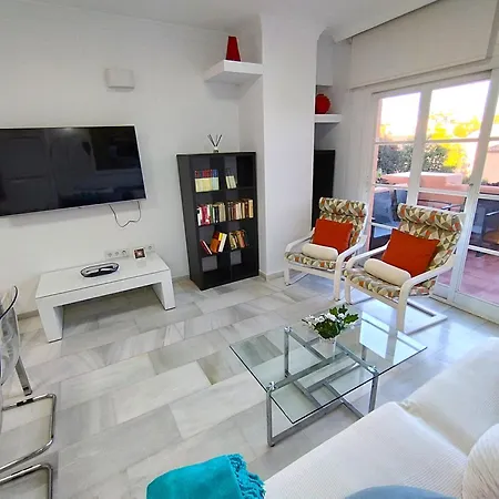 Apartamento Urb Oasis Golf-terrace, Pools And Golf Courses